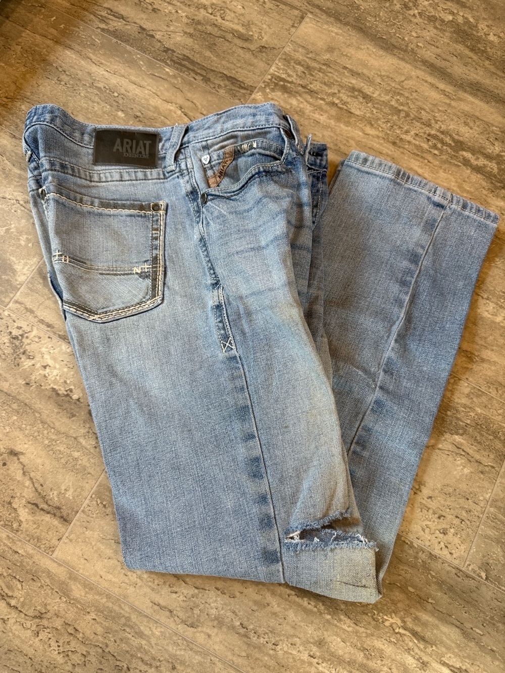 Ariat Men’s M2 Relaxed Boot Cut Jeans Size 34x34 Destroyed Western Denim